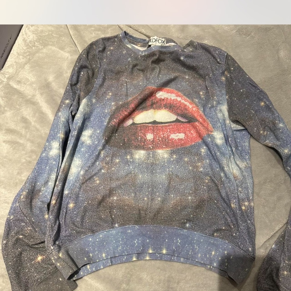 Lips Graphic Blue Sweater